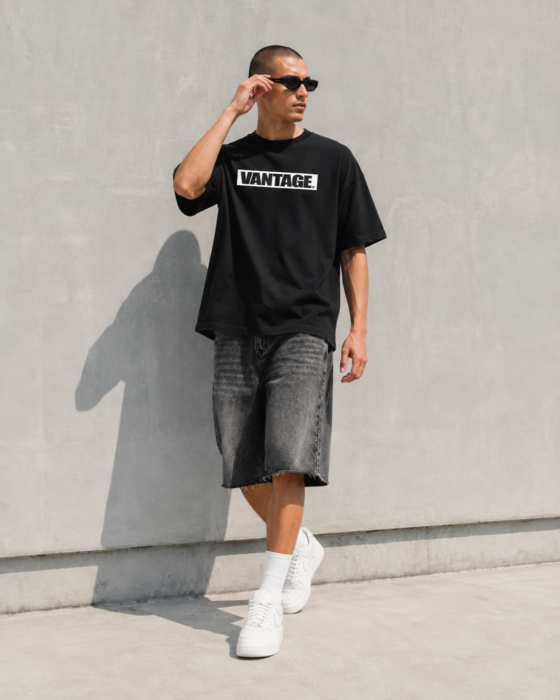 VANTAGE Heavyweight Boxy T-Shirt