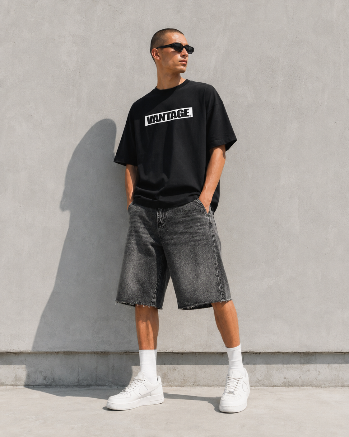 VANTAGE Heavyweight Boxy T-Shirt